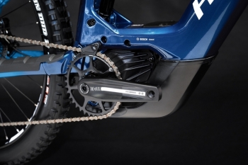 Haibike-MY22-Detail-Crank-AllMtn-CF-9-blue